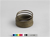 藏品(銅腕飾)的圖片